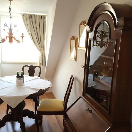 Spiegel Garni Hotel 3*