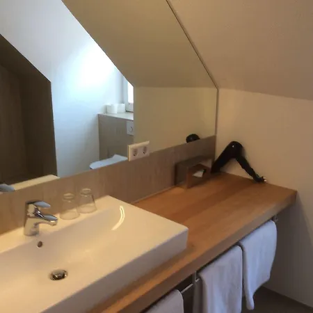 Spiegel Garni 3*