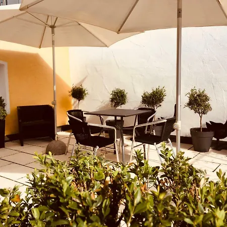 Spiegel Garni 3*